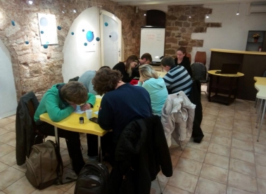 Nauči pisati SF priče od 100 riječi