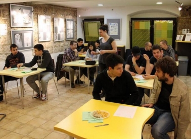  Quiz, drugs and r'n'r u Klubu Zona