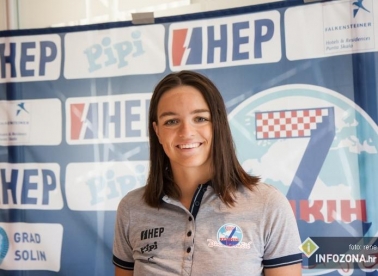 Plivačke avanture Dine Levačić 